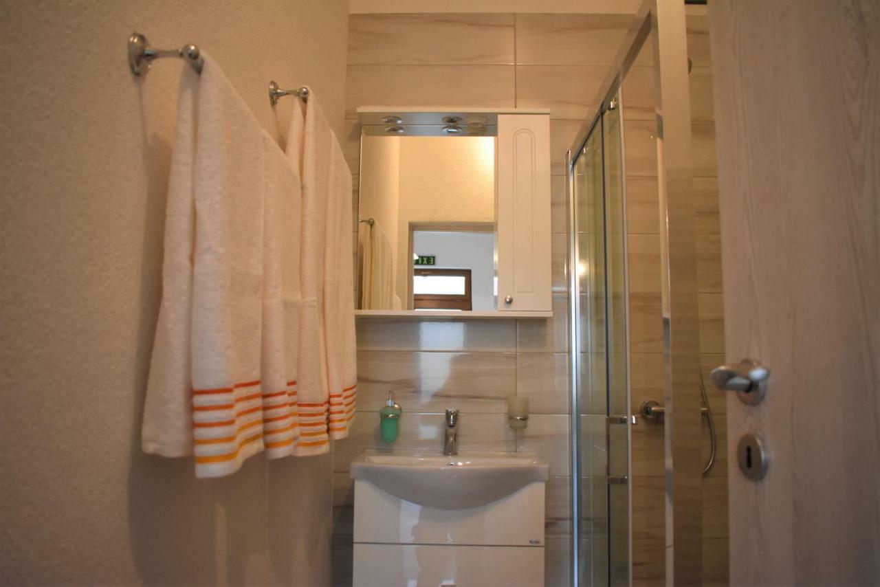 Apartament La Mal Sibiu Ngoại thất bức ảnh